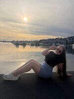 d77069f998084c33064cca0eff4ed2c585e502d0.jpg